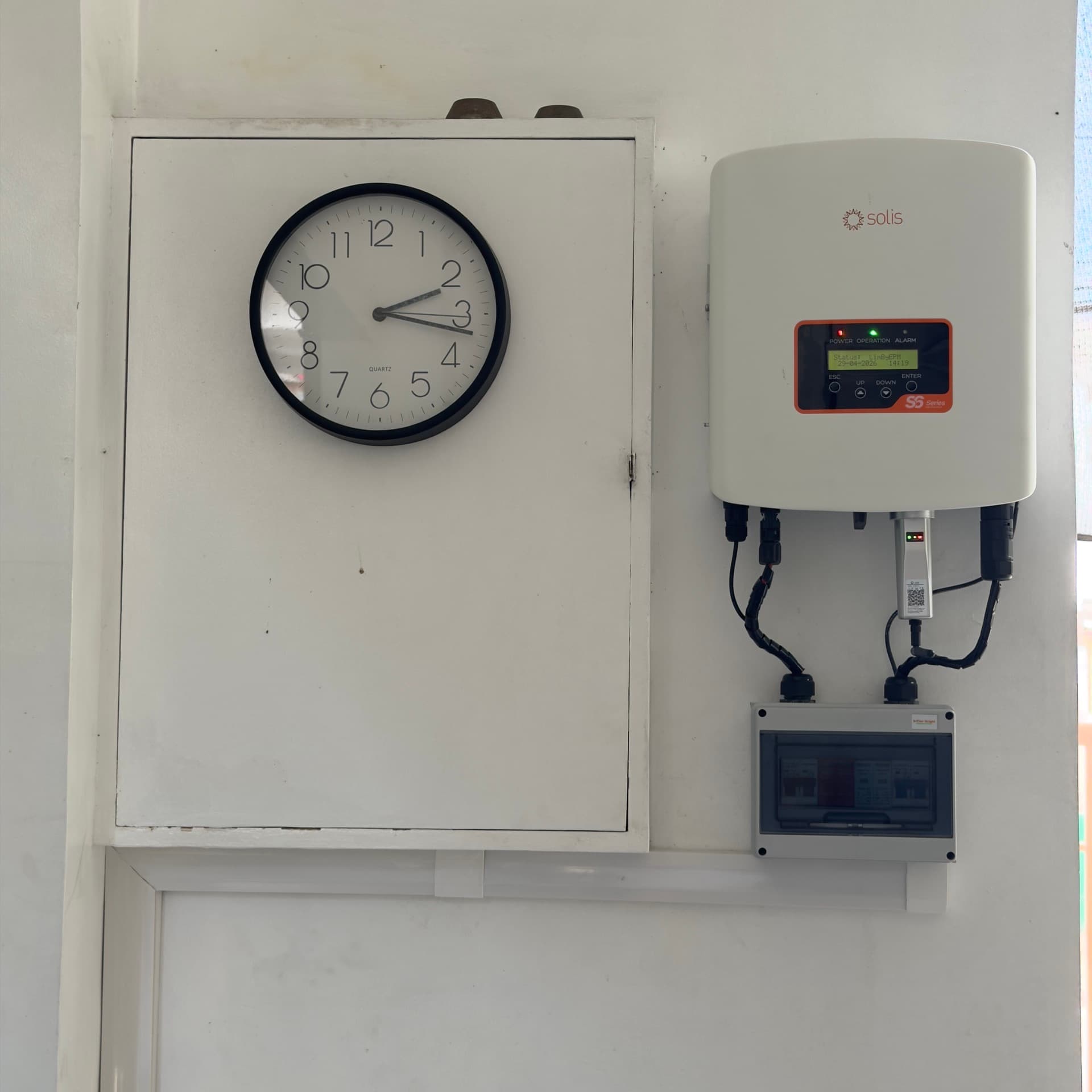 3.2KW Solar PV Grid tie System - Solar Spartz Industries view 3