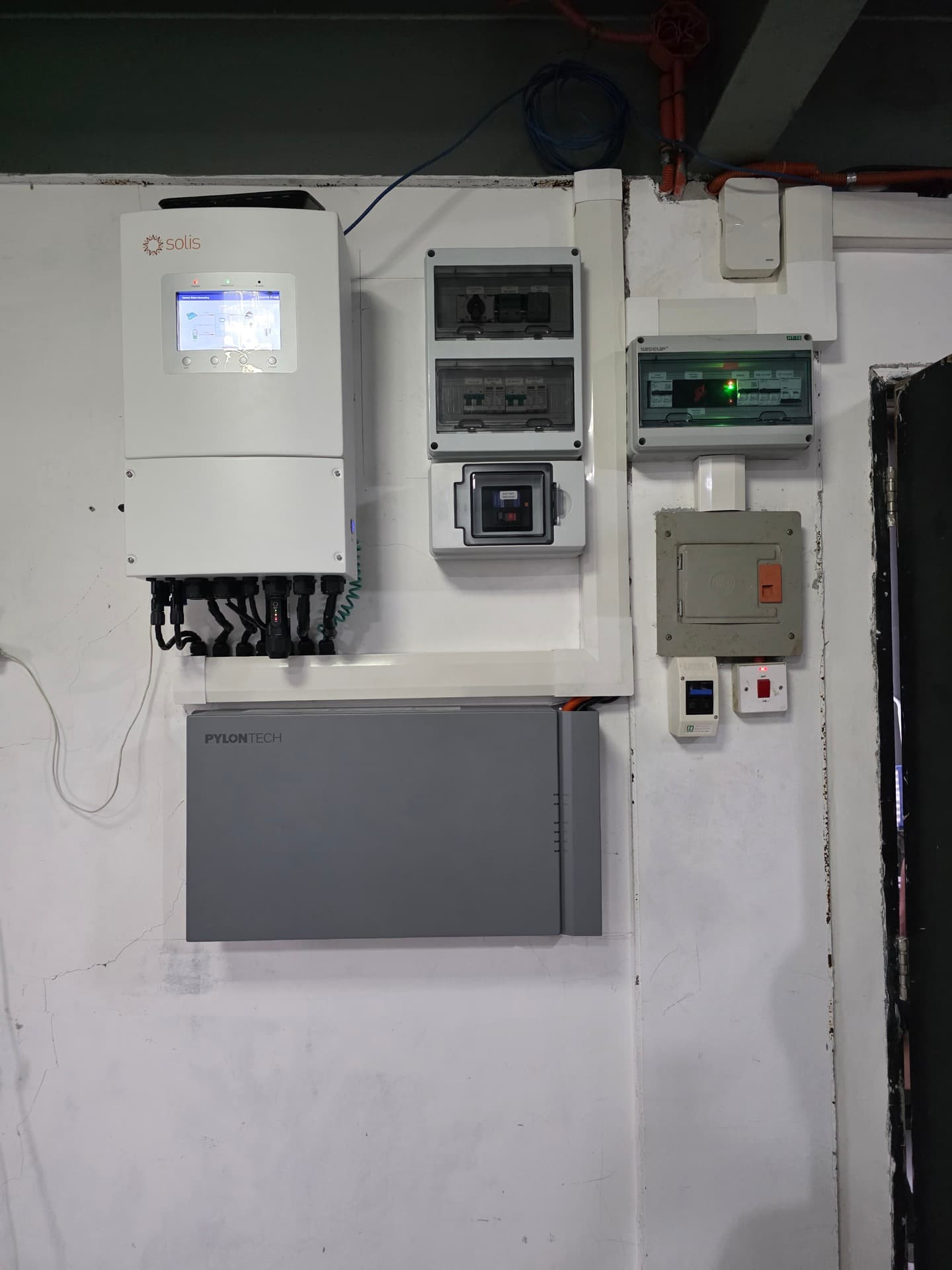 3rd 5KW Solar PV Hybrid System - Solar Spartz Industries view 3