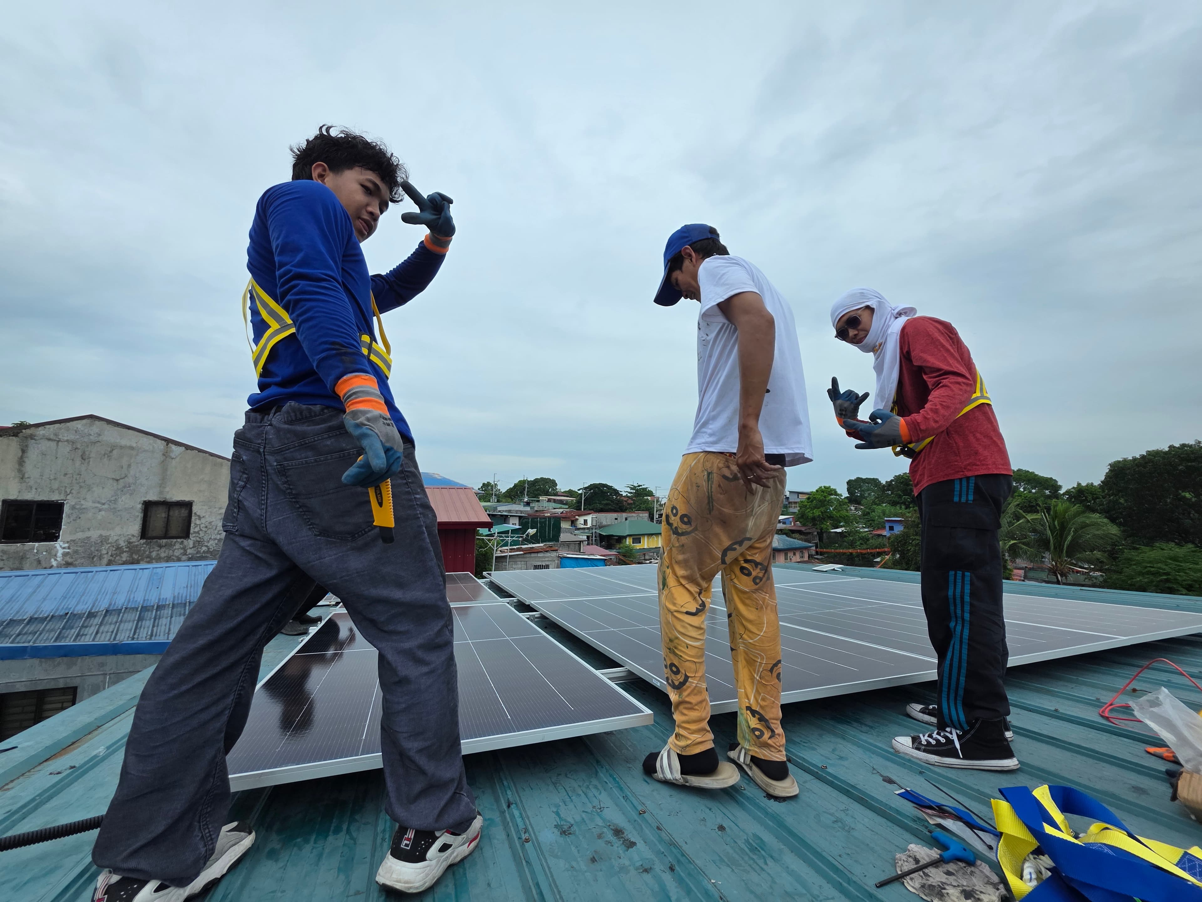 3rd 5KW Solar PV Hybrid System - Solar Spartz Industries view 2